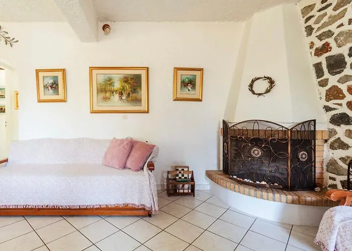 Vakantiehuis Mani's Garden Paradise - Elia Secluded Retreat