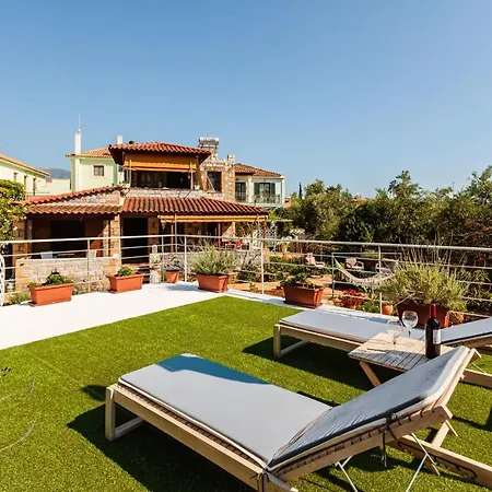 Mani's Garden Paradise - Elia Secluded Retreat Holiday home *