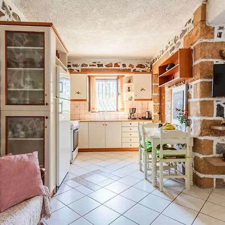 Mani's Garden Paradise - Elia Secluded Retreat 斯陶帕