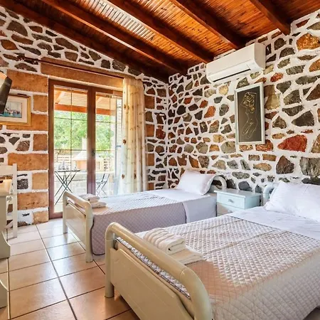 Mani's Garden Paradise - Elia Secluded Retreat Semesterbostad