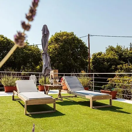 Mani's Garden Paradise - Elia Secluded Retreat 度假居 斯陶帕